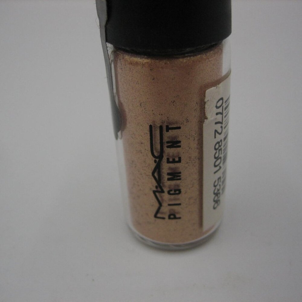 MAC Pigment Melon Loose Eye Shadow 0.09 oz NEW SEALED